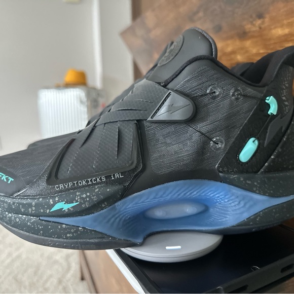 Nike RTFKT Cryptokicks iRL Low! - Picture 2 of 6